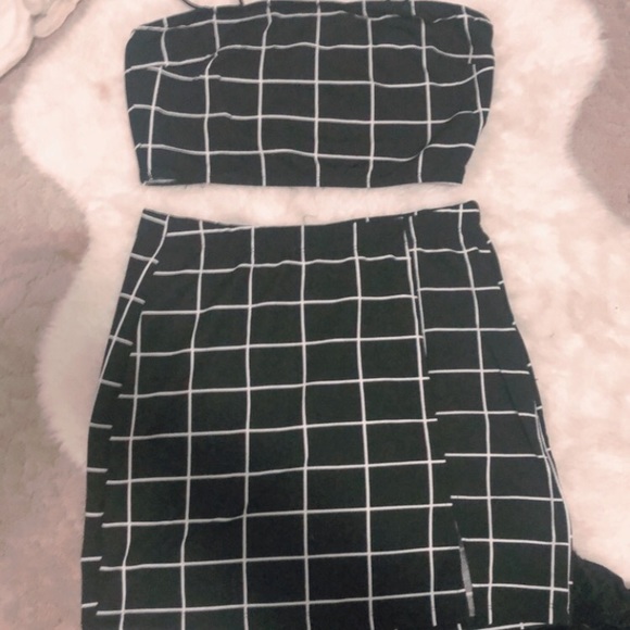 2 piece - Picture 1 of 2